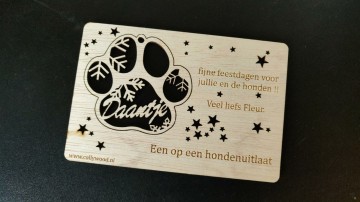 Hondenpoot met naam kaart